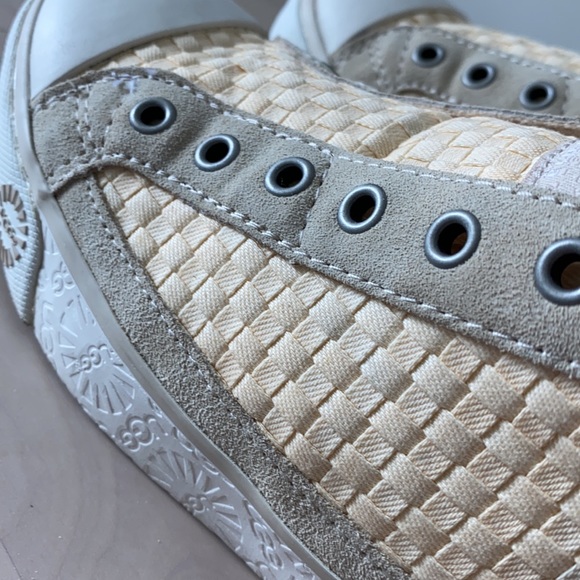 UGG slip on sneakers - Picture 4 of 9